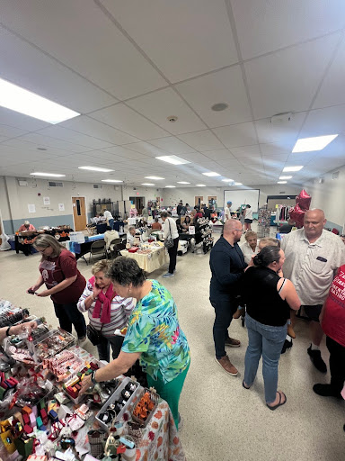 Various vendors at Trinity Methodist Church craft show