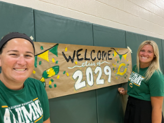 Jaclyn Guth (left) and Morgan Cydis (right) ready to welcome the class of 2029 at Freshman orientation. (Photo Courtesy of Morgan Cydis)